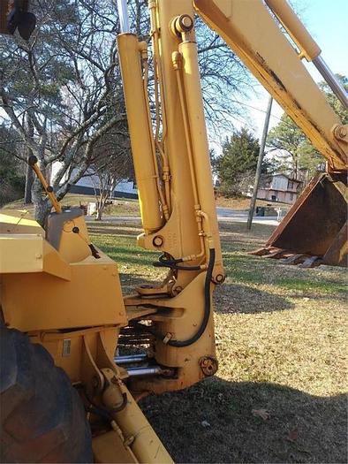 Used 1986 CASE 580E