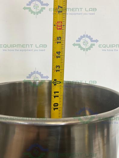 Used Sumeve A02 5-50ml Pneumatic Liquid Filling Machine