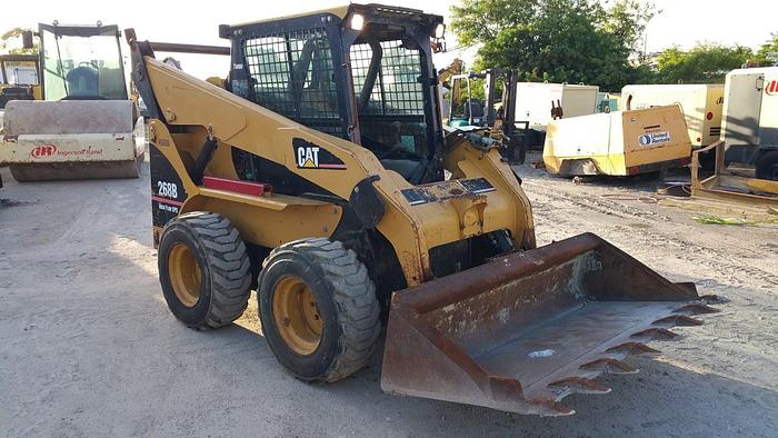 2008 CATERPILLAR 268B
