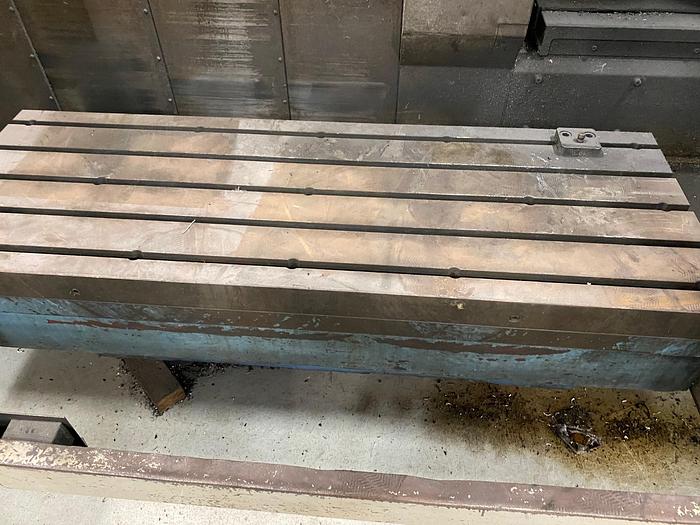 Used Mazak VTC-200B CNC Vertical Machining Center