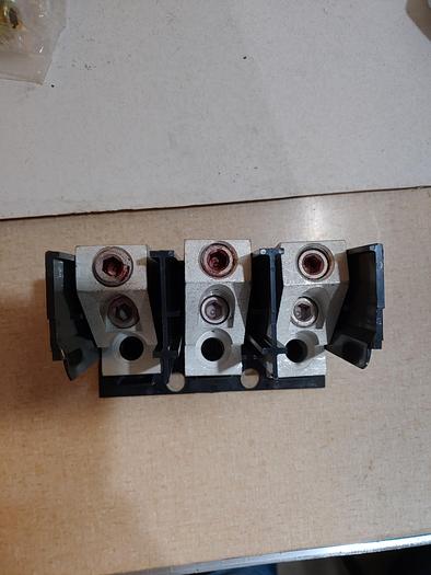 Parts Only TCLK365 - GE 600 Amp Circuit Breaker General Electric Lug(205)