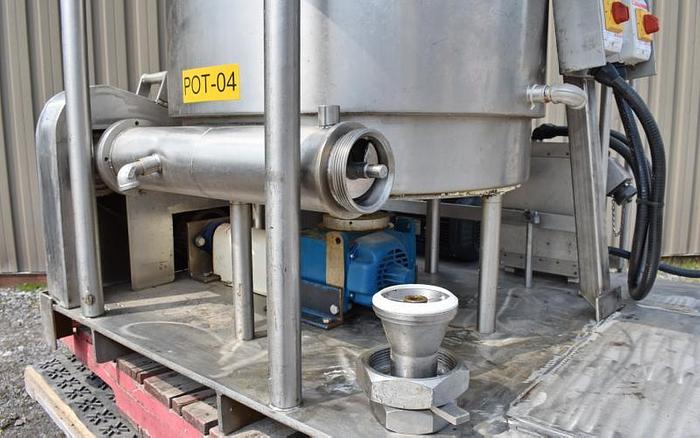 D'occasion USED 60 GALLON JACKETED TANK, STAINLESS STEEL, WITH MIXER & AUGER FEEDER