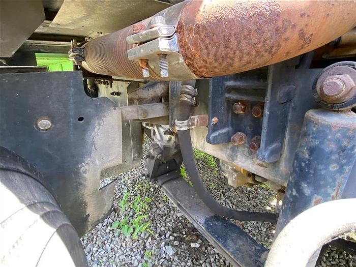 Used 1994 Freightliner 2000 Gallon Flat Bed Water Tank