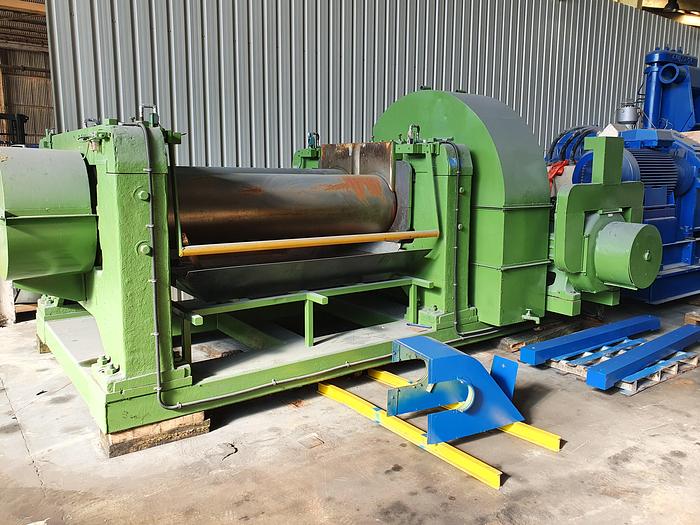 Used Robinson 84in 2 Roll Mill
