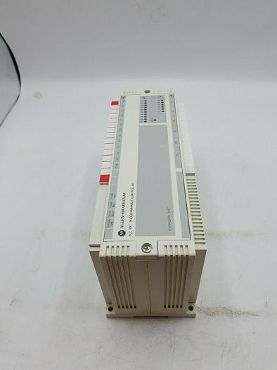 Allen Bradley SLC 100 Programmable Expansion Unit, 1745-E101 Ser B