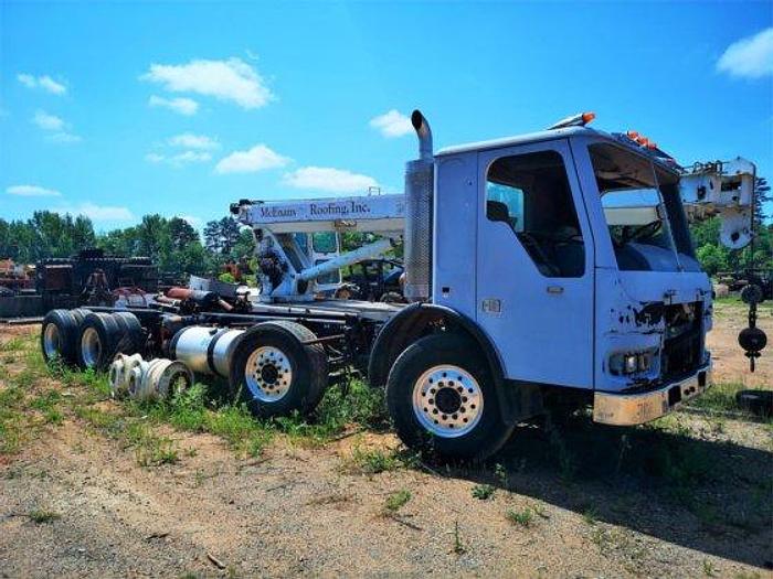 2007 ALTEC CRANE CARRIER