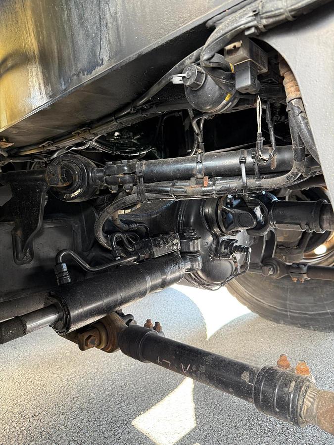 Used Liebherr LTM 1100-5.2