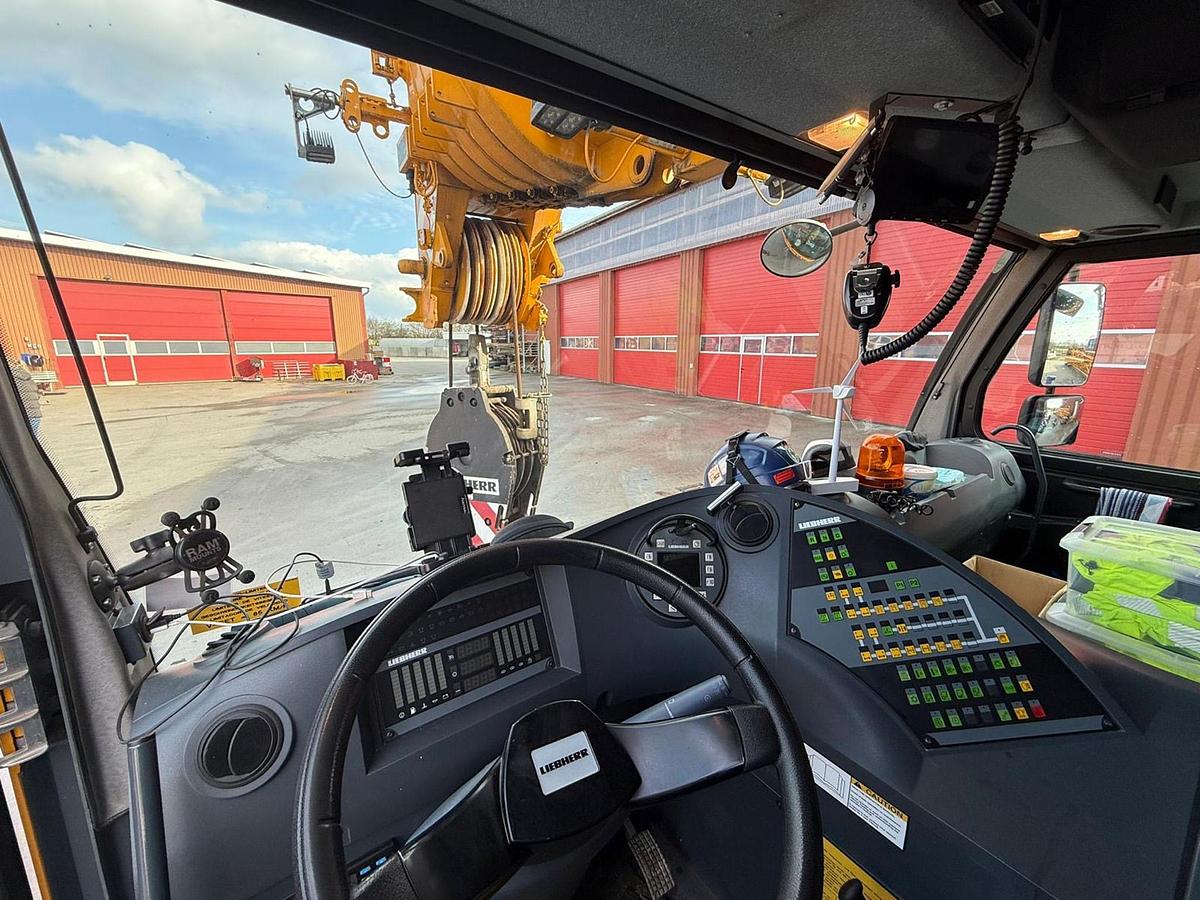 Gebraucht 2018 LIEBHERR LTM 1100-5.2