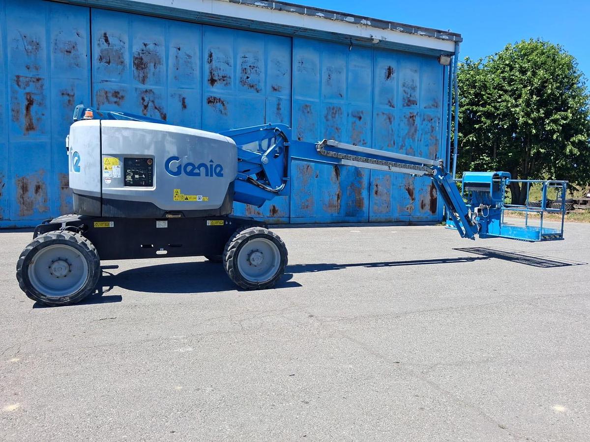 Gebraucht Genie Z62/40 4WD / 12-9989