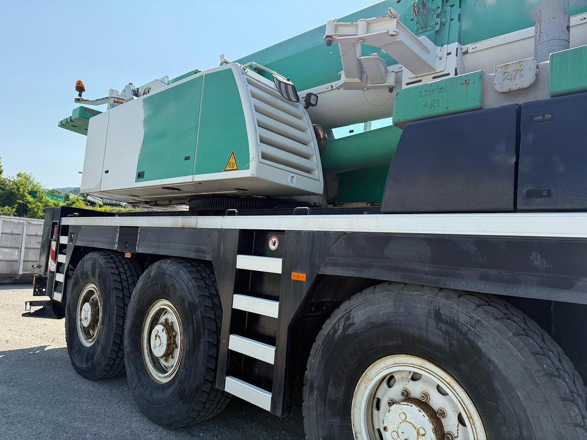 Used Liebherr LTM 1090-4.1