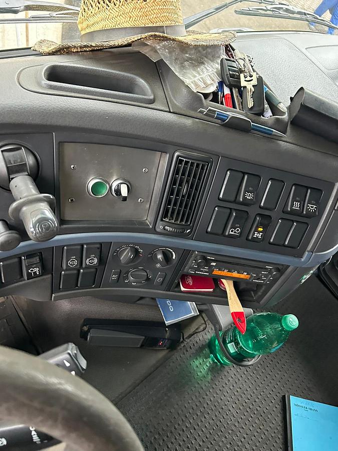 Used Volvo 520 FH + Effer 1550/8S