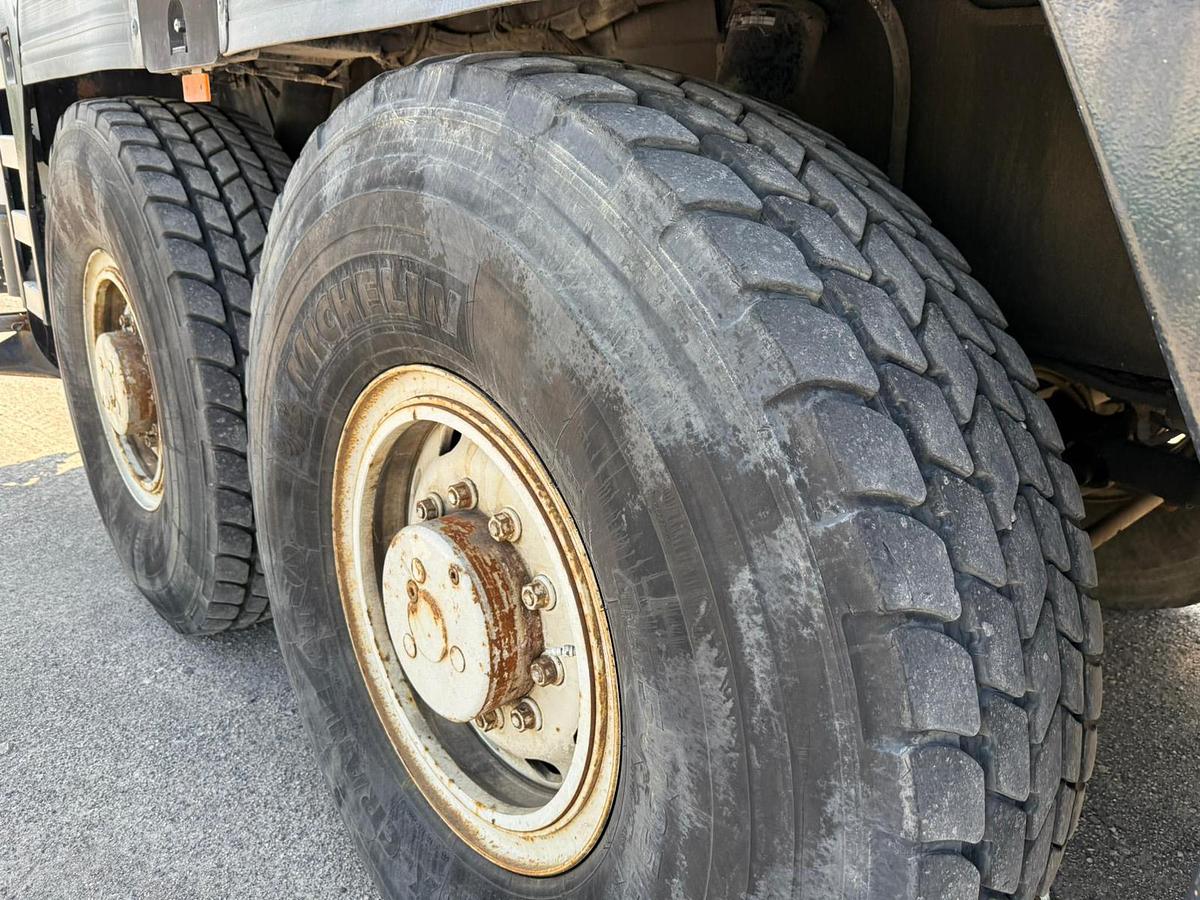 Used Liebherr LTM 1090-4.1