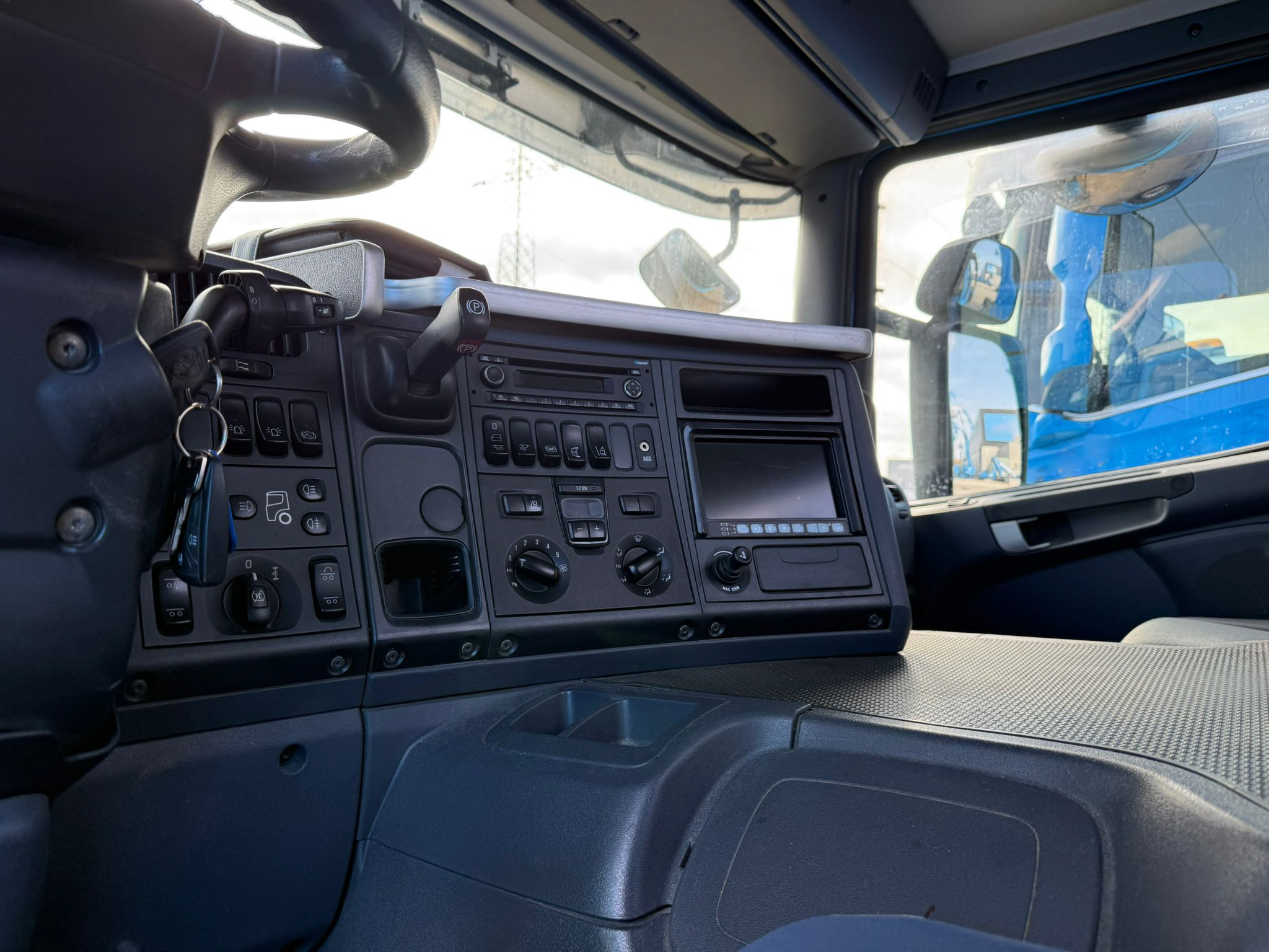 Gebraucht Scania P450 6x2 / F.X. Meiller AK16.-T