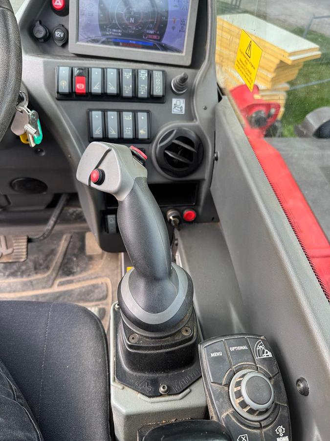 Used Manitou MRT 2470 + Privilege SR4S1