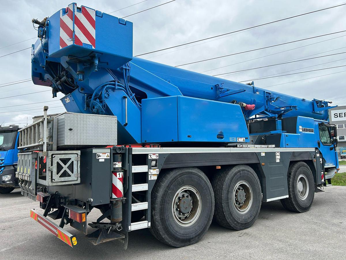 Used Liebherr LTM 1050-3.1