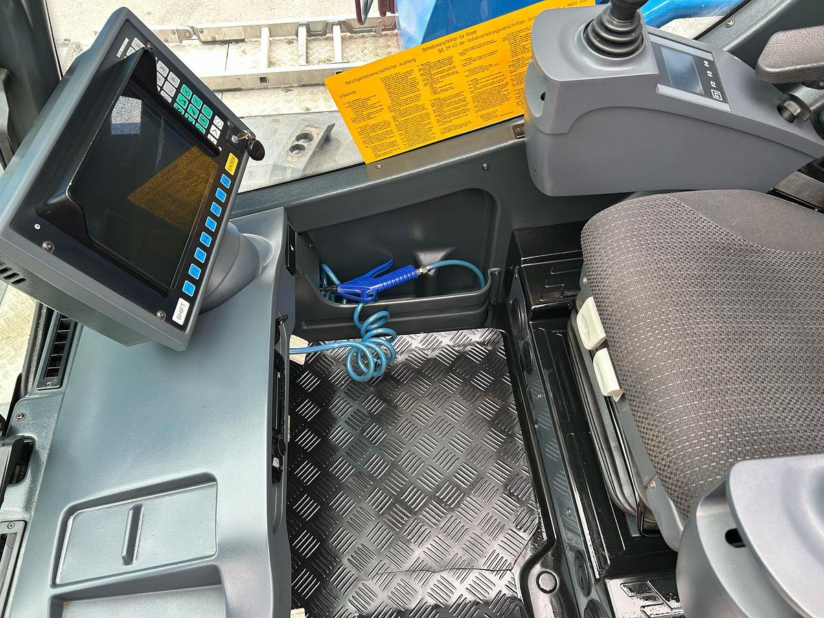 Used Liebherr LTM 1050-3.1