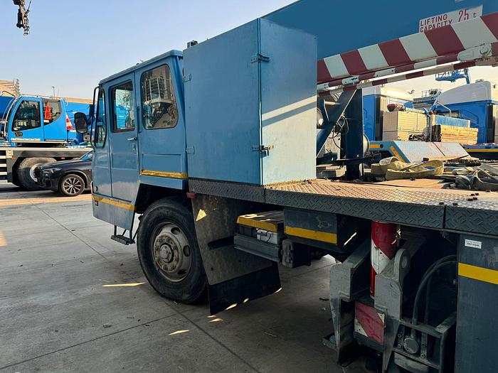 Gebraucht 2004 Kato NK 250 E-V