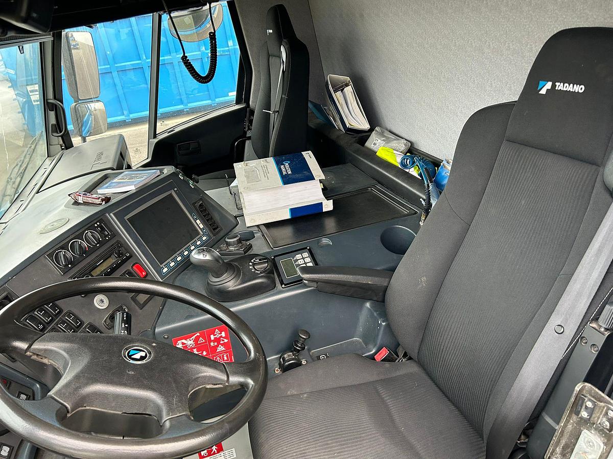 Used Tadano Faun ATF 220G-5