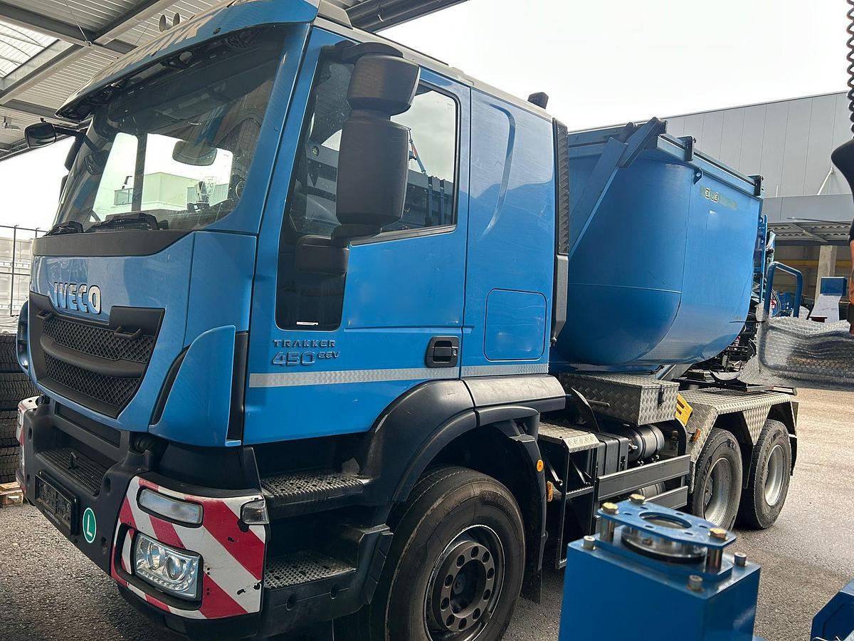 Used Iveco Trakker 450