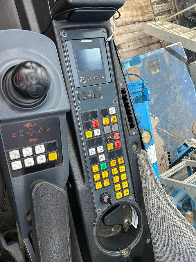 Gebraucht Liebherr LR 1600-2