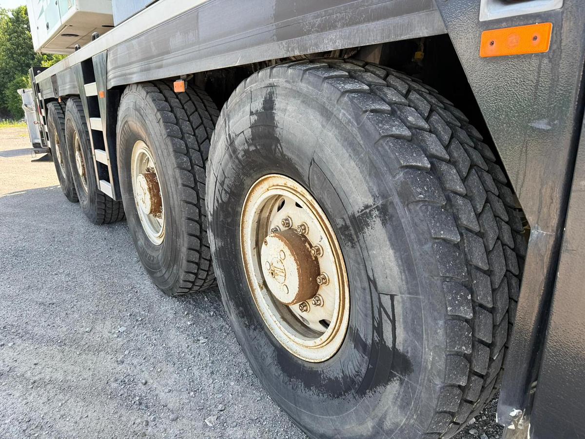 Used Liebherr LTM 1090-4.1