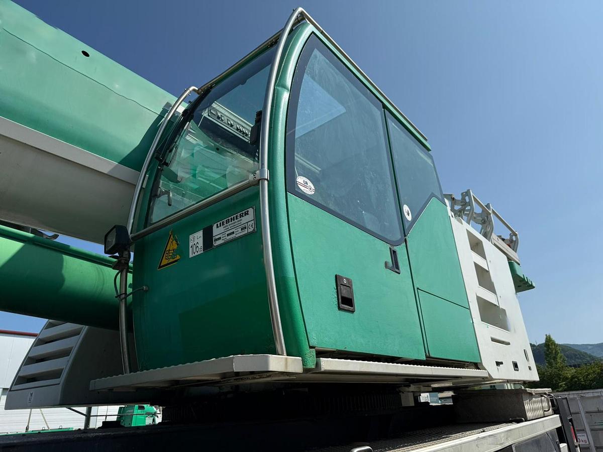 Used Liebherr LTM 1090-4.1