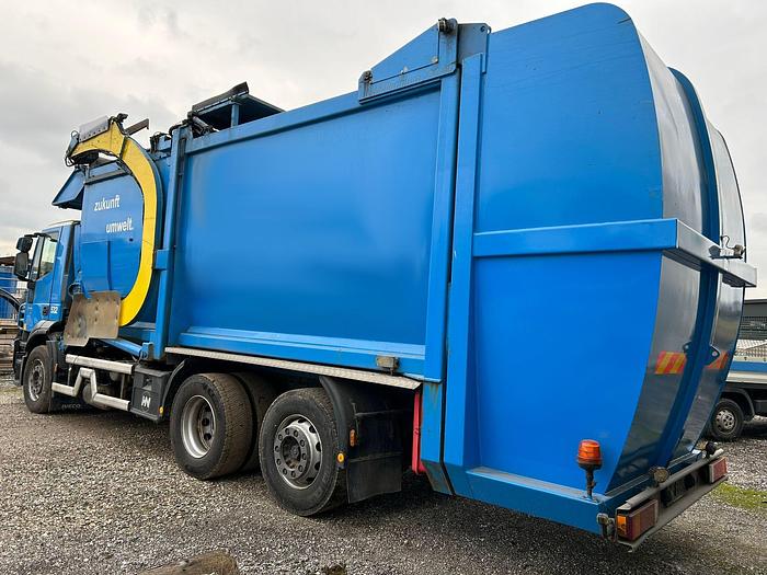 Gebraucht IVECO 420 E5 Müllwagen / Trashcar 40 m³