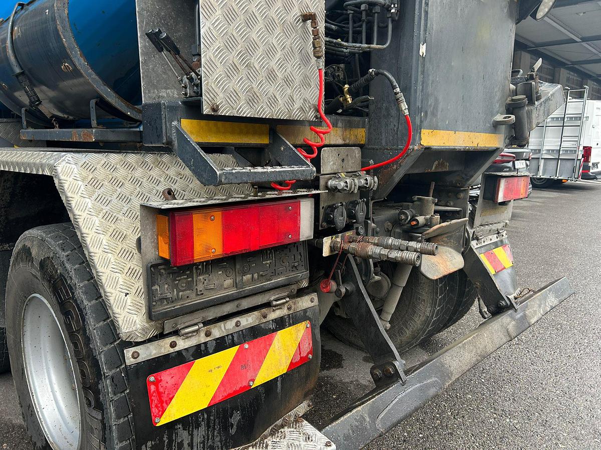 Used Iveco Trakker 450