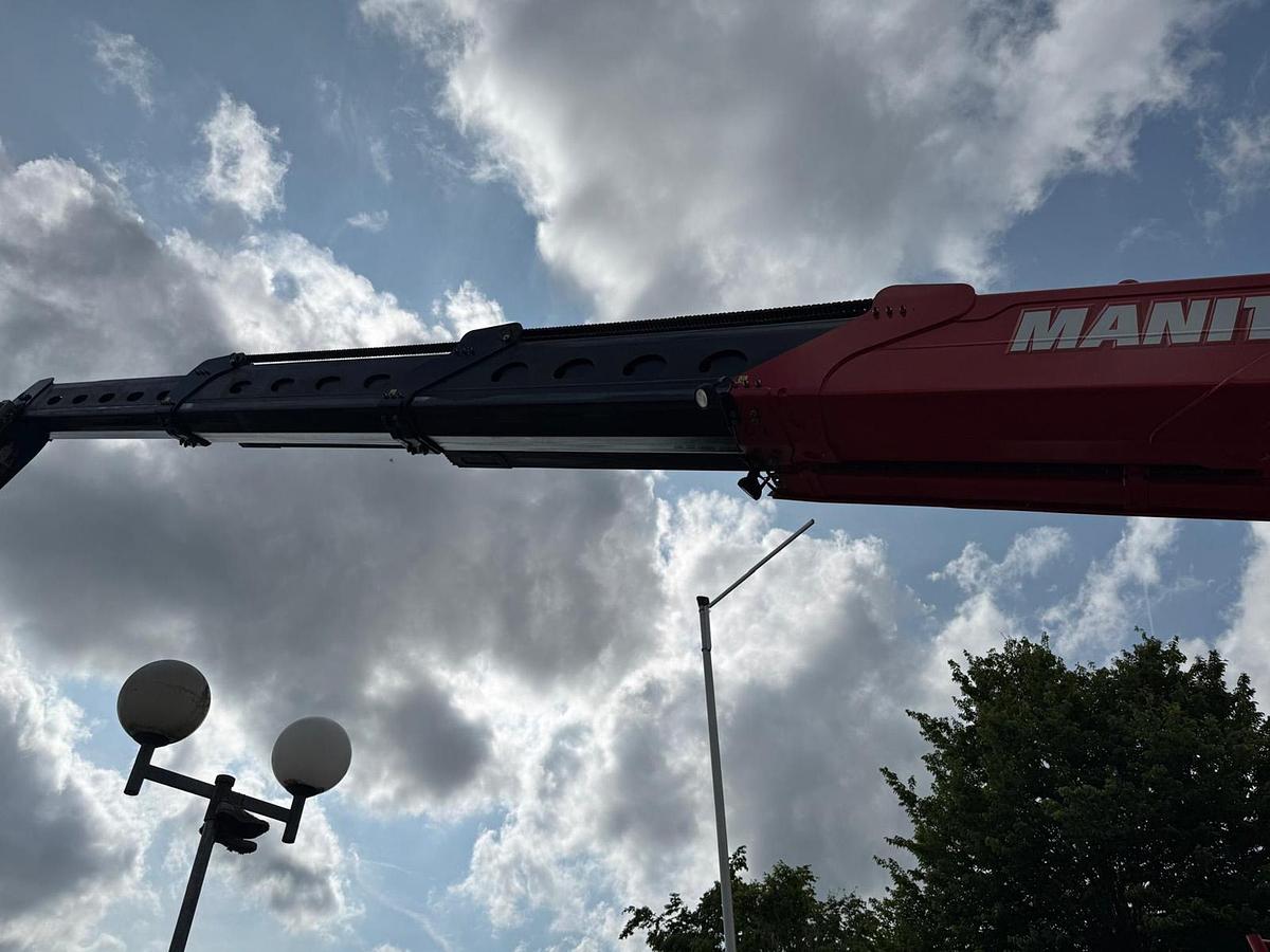 Used Manitou MRT 2470 + Privilege SR4S1