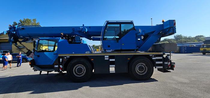 Gebraucht 2009 LIEBHERR LTM 1040-2.1