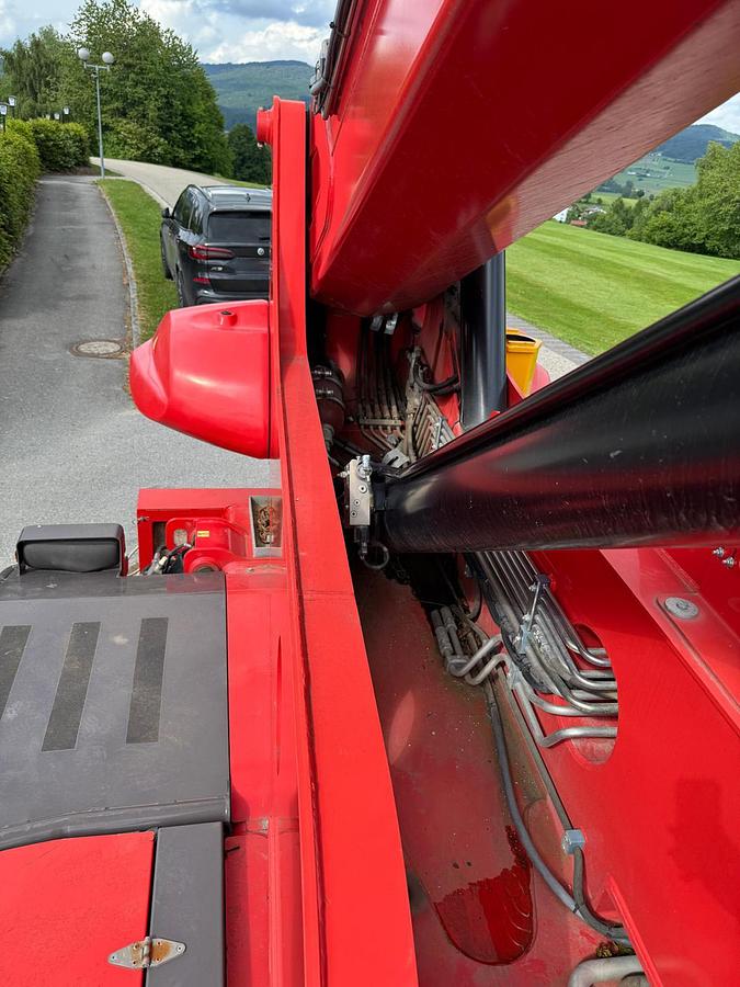 Used Manitou MRT 2470 + Privilege SR4S1