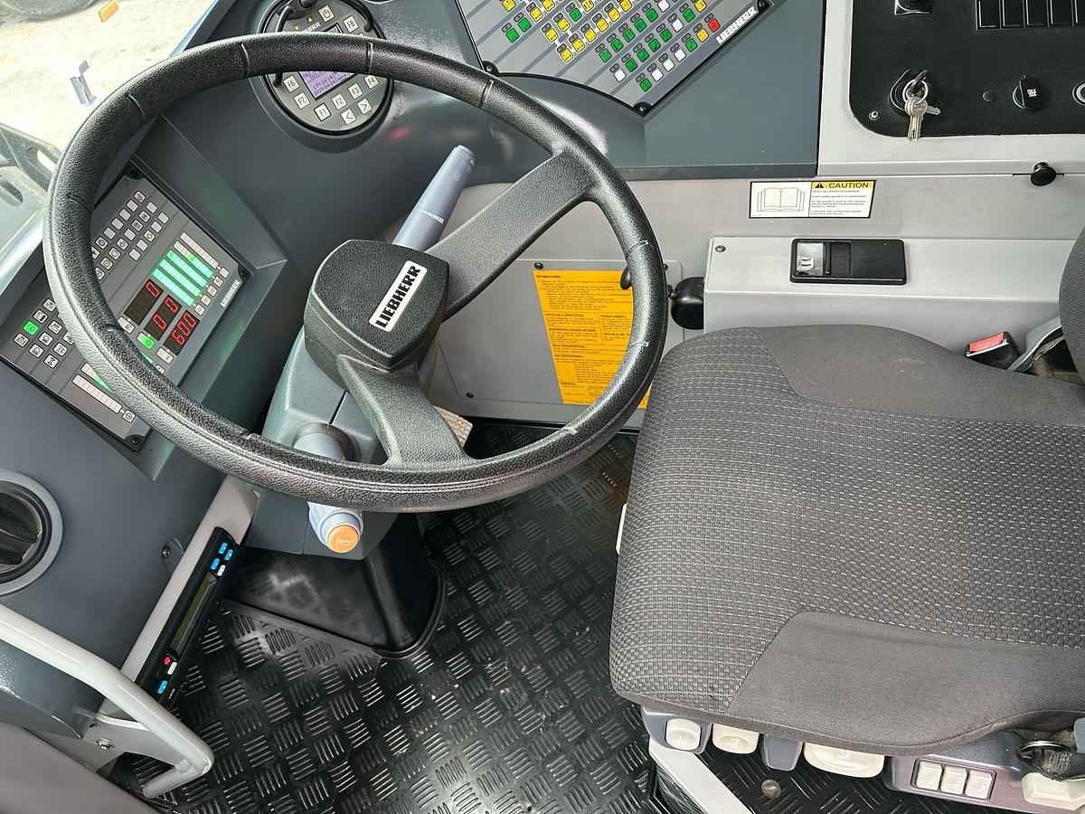 Used Liebherr LTM 1050-3.1