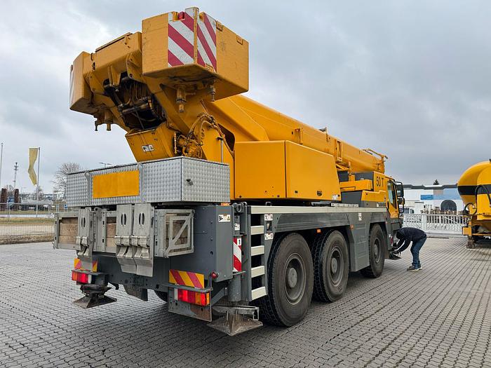 Used Liebherr LTM 1050-3.1