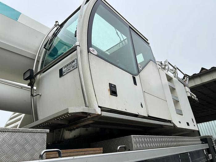 Used Liebherr LTM 1090-4.1