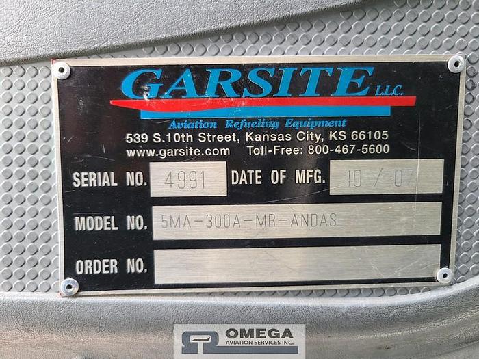 Used Unit #: 9283 - 2007 Garsite 5,000 Gallon Jet A Fuel Truck.
International 7300 Chassis