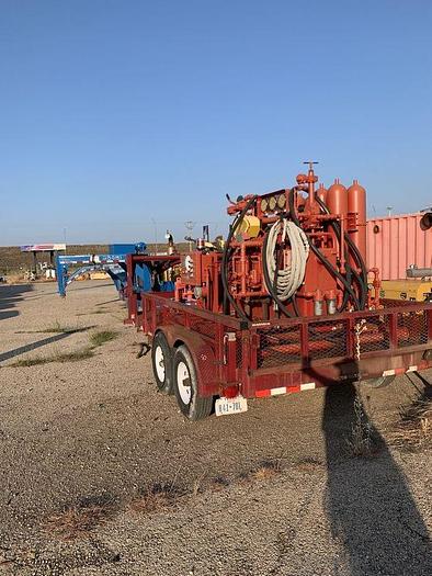 Used BIG TEX GOOSENECK TRAILER - Consolidated pressure control closing unit