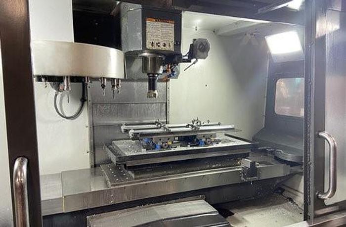 Used 2010 Haas VF3 with Pallet Changer