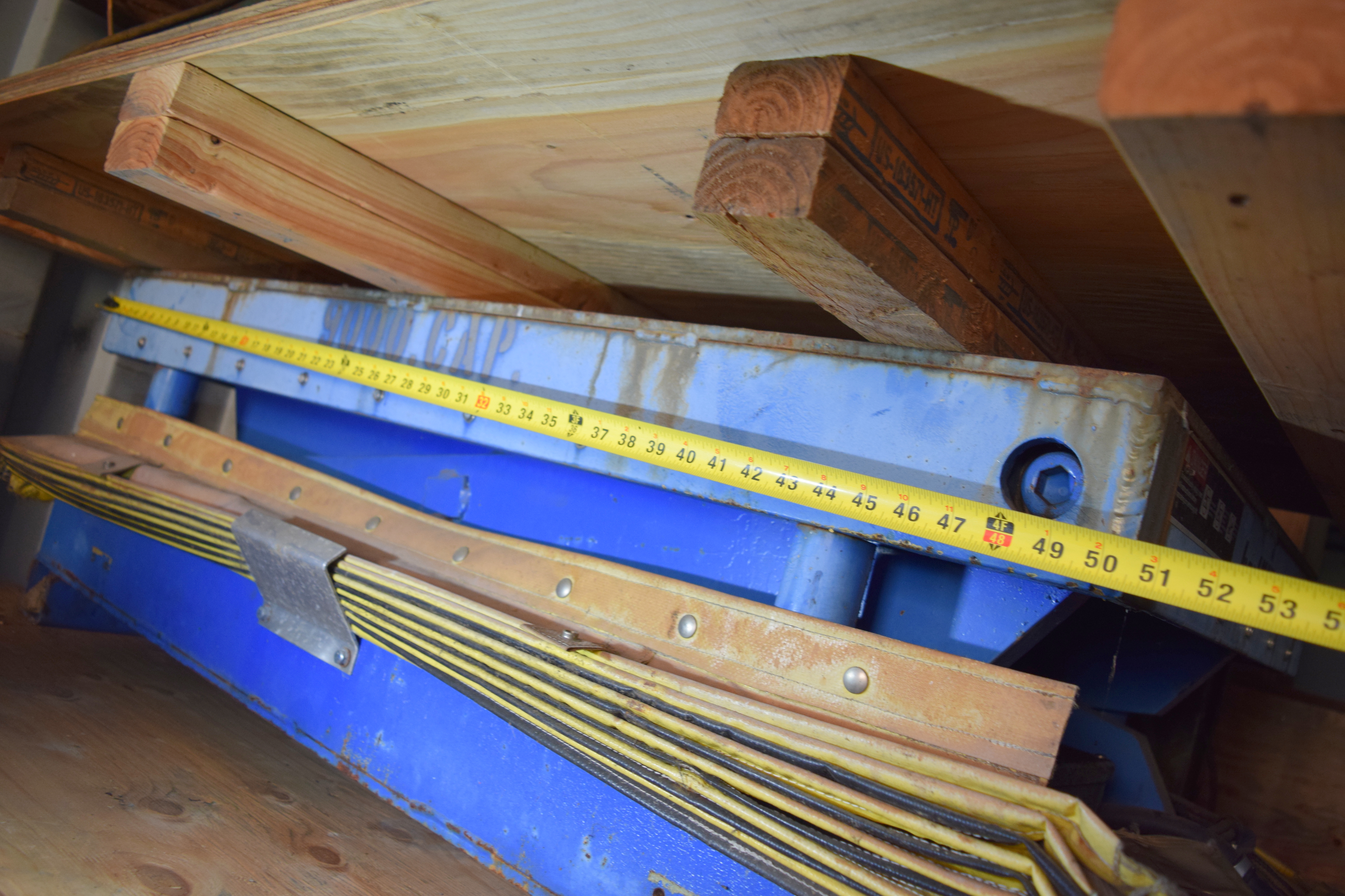 Used 9,000 LBS scissor lift , Globe model TX -9 -18, used Globe 9k scissor lift