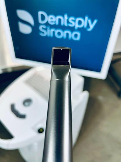 Refurbished 2018 Sirona CEREC AC Omnicam | CEREC 5.2.9 Software | Refurbished Lens (147611)