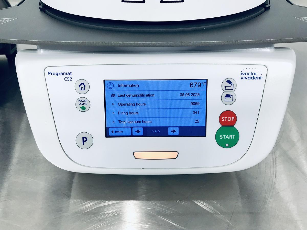 Used 2015 Ivoclar Vivadent Programat CS2