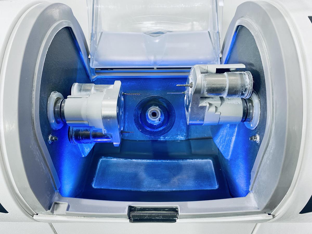 Used 2017 Sirona CEREC MC XL Premium 4-Motor Wet/Dry Mill (308727)