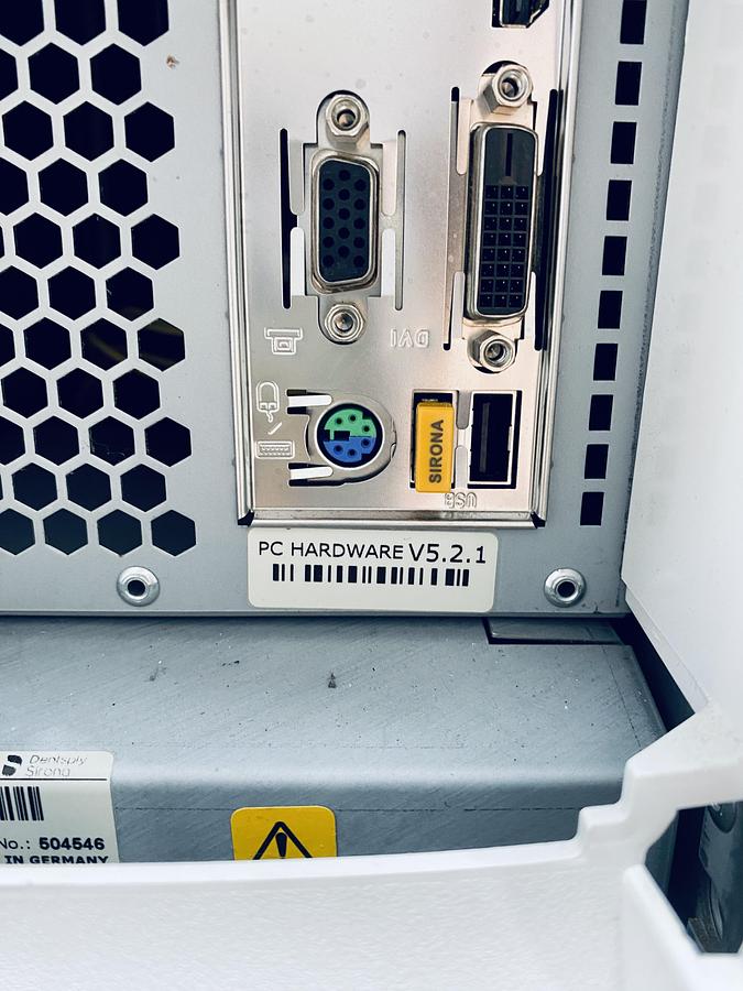 Refurbished 2015 Sirona CEREC AC Omnicam with CEREC 5.2.8 Software (136220)