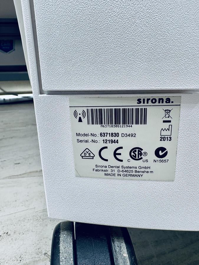 Refurbished 2015 Sirona CEREC AC Omnicam with CEREC 5.2.8 Software (136220)