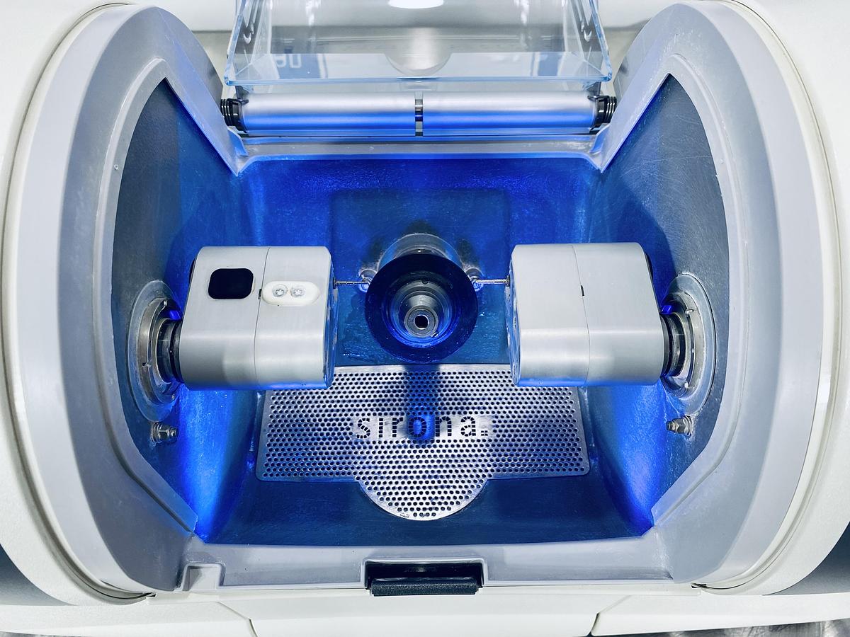 Used 2007 Sirona CEREC MC XL 2-Motor Wet Mill (104345)