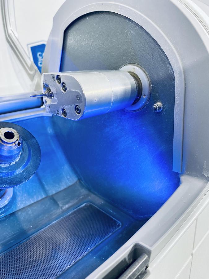 Used 2014 Sirona CEREC MC X 2-Motor Wet Mill (232189)