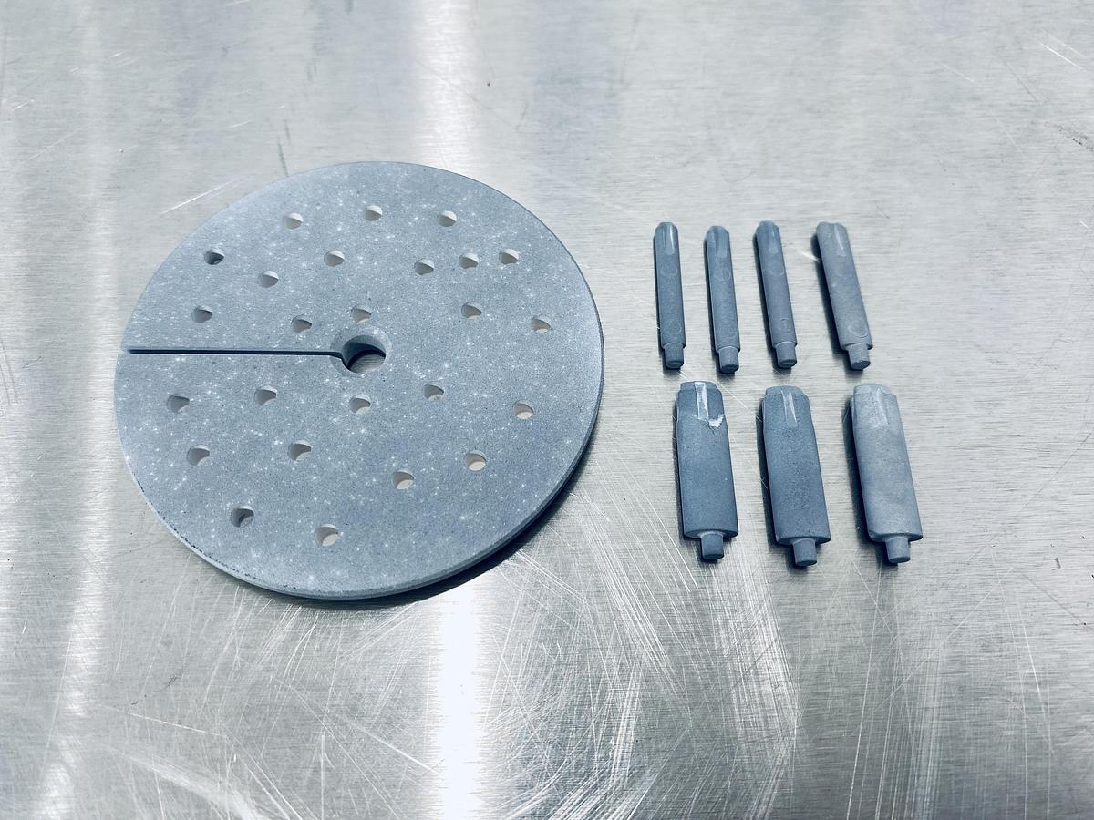 Used Ivoclar Vivadent Programat CS Crystallization Furnace with Vacuum Pump (602675)