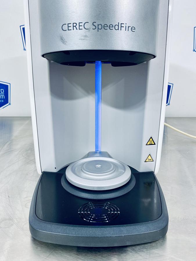 Used 2016 Sirona CEREC SpeedFire for Parts/Repair (551679)