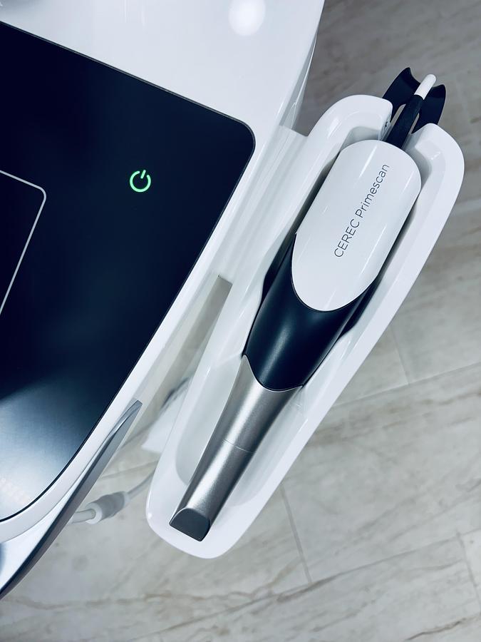 Refurbished 2019 Dentsply Sirona CEREC AC Primescan with 5.2 Software (104255)