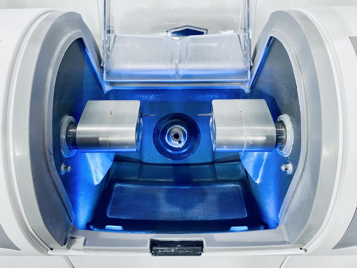 Used 2015 Sirona CEREC MC X 2-Motor Wet/Dry Mill (237036)