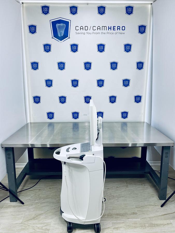 Refurbished 2015 Sirona CEREC AC Omnicam with CEREC 5.2.8 Software (136220)